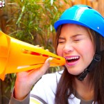 Laurence Li Gallery-3 88Square models