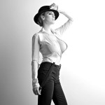 Jordan Carver Smoking Hot