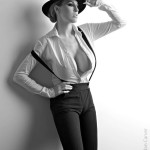 Jordan Carver Smoking Hot