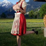 Jordan Carver Wiesnaufmarsch