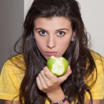 Lavi neagu gets twisted