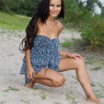 Sammy D  Too Hot To Handle