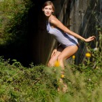 Alisa Sneaking Feeling