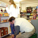 Shoplifting in a kiosk