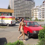 A fruit stand at a well frequented crossing