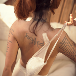 Ayria Lovett Fruhlingserwachen