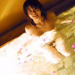 Hitomi Hayasaka 早坂ひとみ