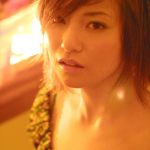 Yuri Komuro 小室友里