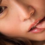 Riria Sakaki 榊梨々亜 Be shy