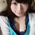 Saki Hatsumi 初美沙希 Caucus Race