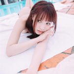 Kana Momonogi 桃乃木かな 『 [In a Dream 』