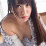 Rin Hatsumi 初美りん 『Look at me! 』