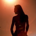 赵晓薇—《波》