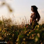 模特:邓晶 《夏风中的美女》