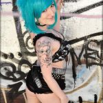 Delivery Girl [Missy]