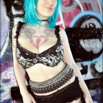 Delivery Girl [Missy]