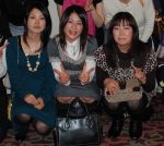 パンチラが見つかる集合写真・記念写真まとめ