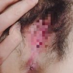 素人が見せる剛毛まんこくぱぁのエロ画像