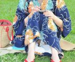 夏祭りパンチラ（浴衣女子多数）のエロ画像