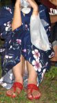 夏祭りパンチラ（浴衣女子多数）のエロ画像