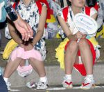 夏祭りパンチラ（浴衣女子多数）のエロ画像
