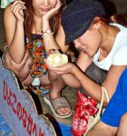 夏祭りパンチラ（浴衣女子多数）のエロ画像