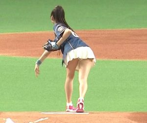 テレビパンチラ（芸能人・素人）大量まとめ