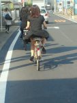 漕いでる自転車パンチラ画像まとめ