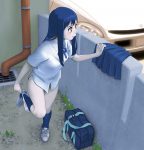 野外着替え・屋外脱衣の二次元エロ画像