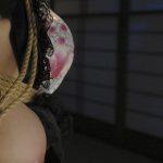 絶頂不覚！緊縛　吉沢明歩