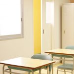 学業と芸能の両立に励むアイドルの淫らな学校性活 夏乃ひまわり