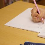 学業と芸能の両立に励むアイドルの淫らな学校性活 夏乃ひまわり