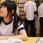 学業と芸能の両立に励むアイドルの淫らな学校性活 夏乃ひまわり