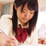 学業と芸能の両立に励むアイドルの淫らな学校性活 夏乃ひまわり