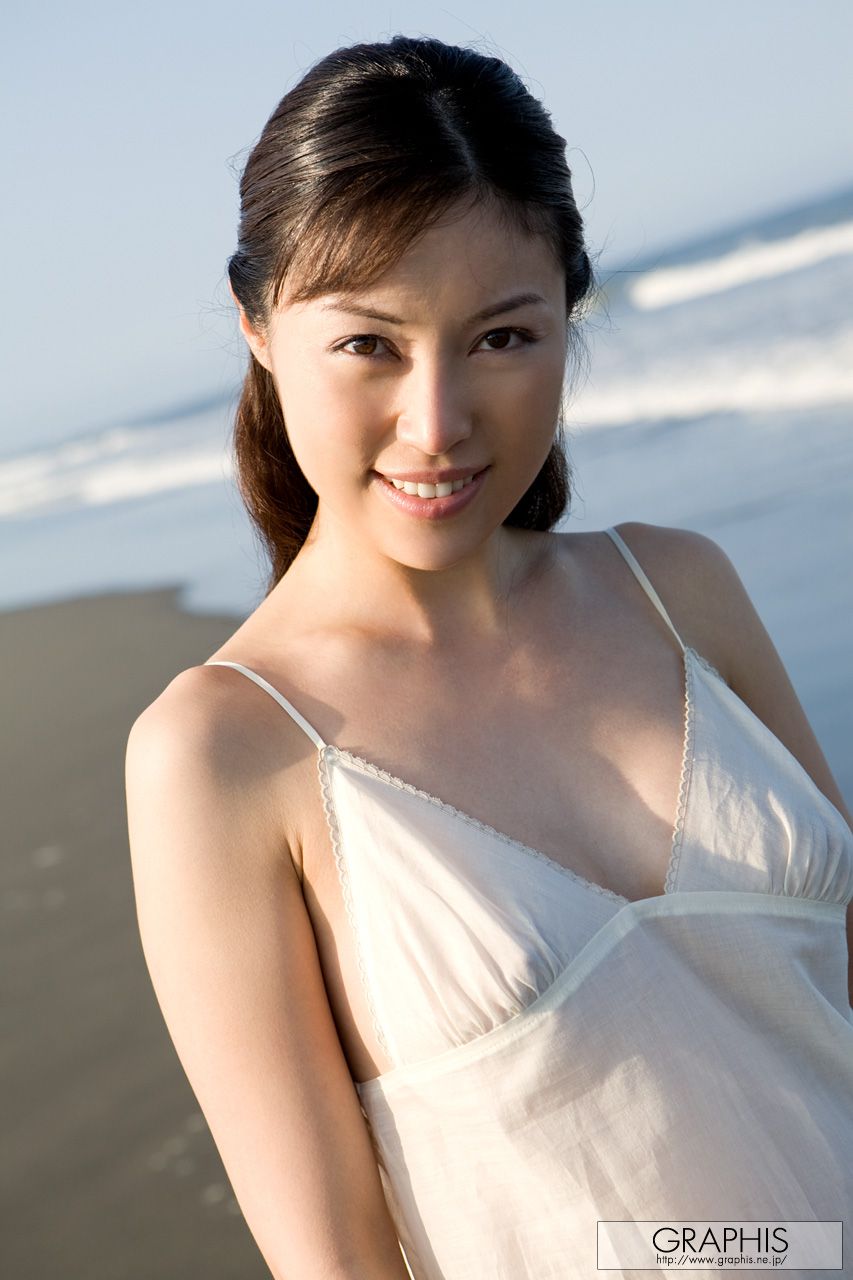 Akiko nagase