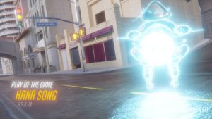 Dvas selfie gets interrupted